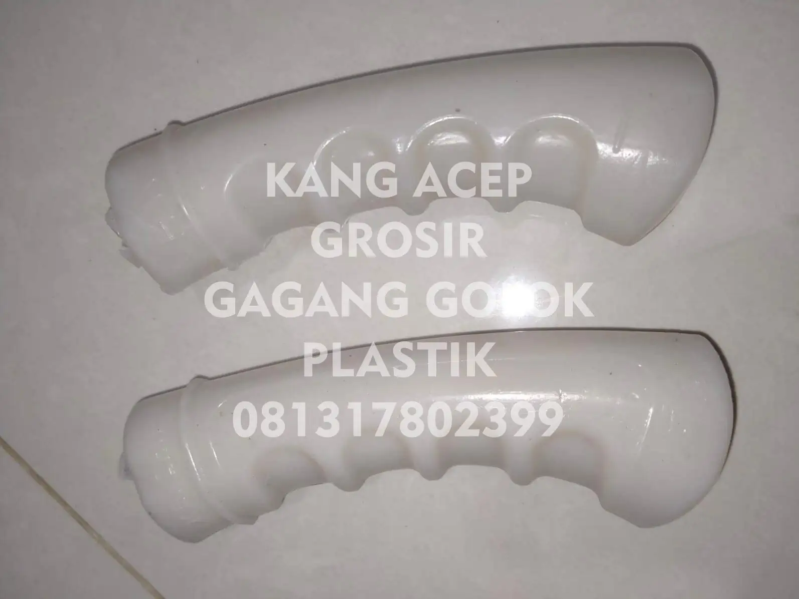 Jual Grosir Gagang Golok Plastik di Karawang Model Tapak Putih